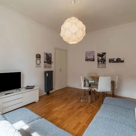 Guesthost - Bright Flat In Lungotevere Flaminio Róma